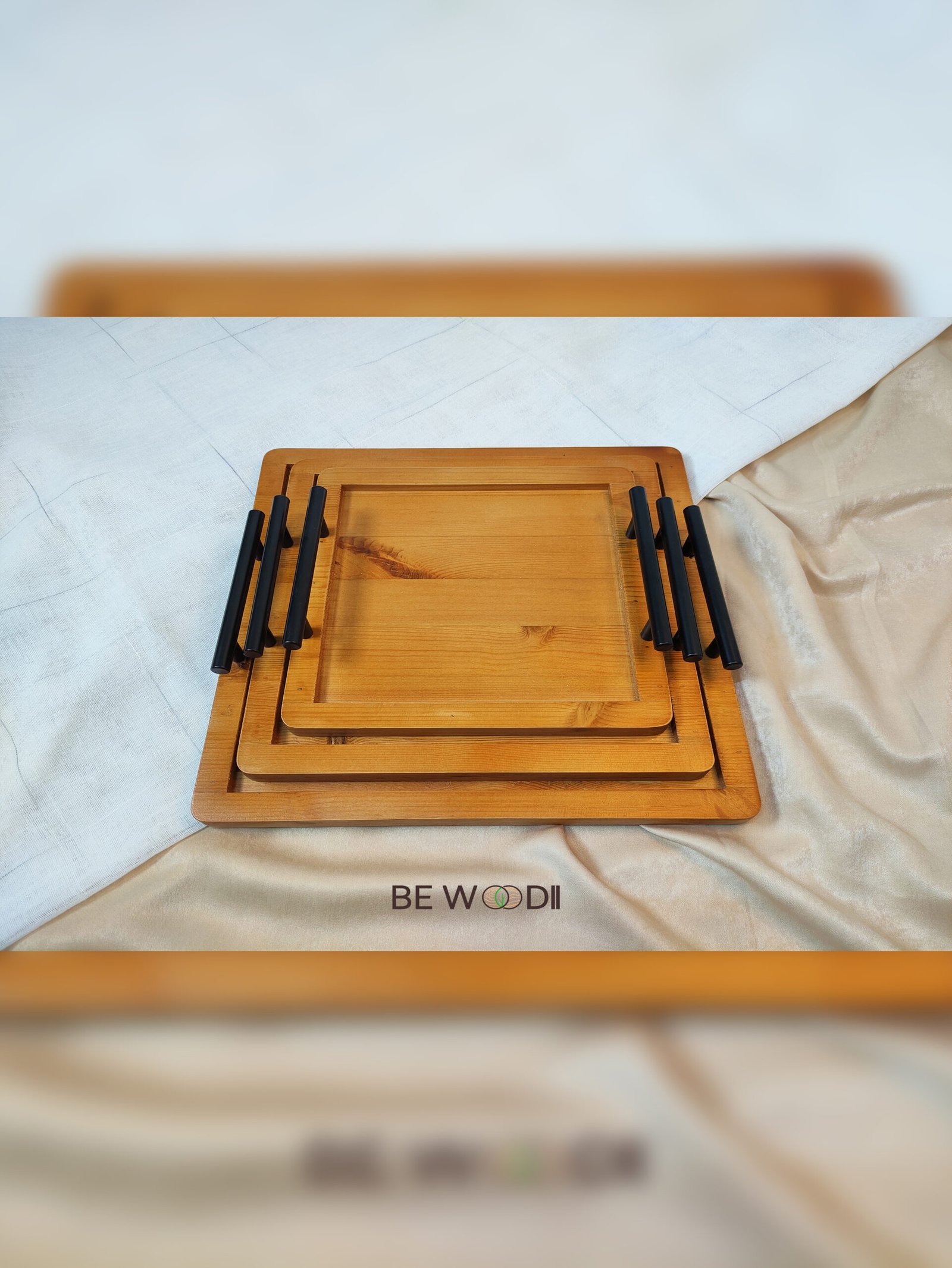 Square Flat Trays With Handles - Image 3